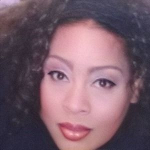 Meet your Posher, Deidre